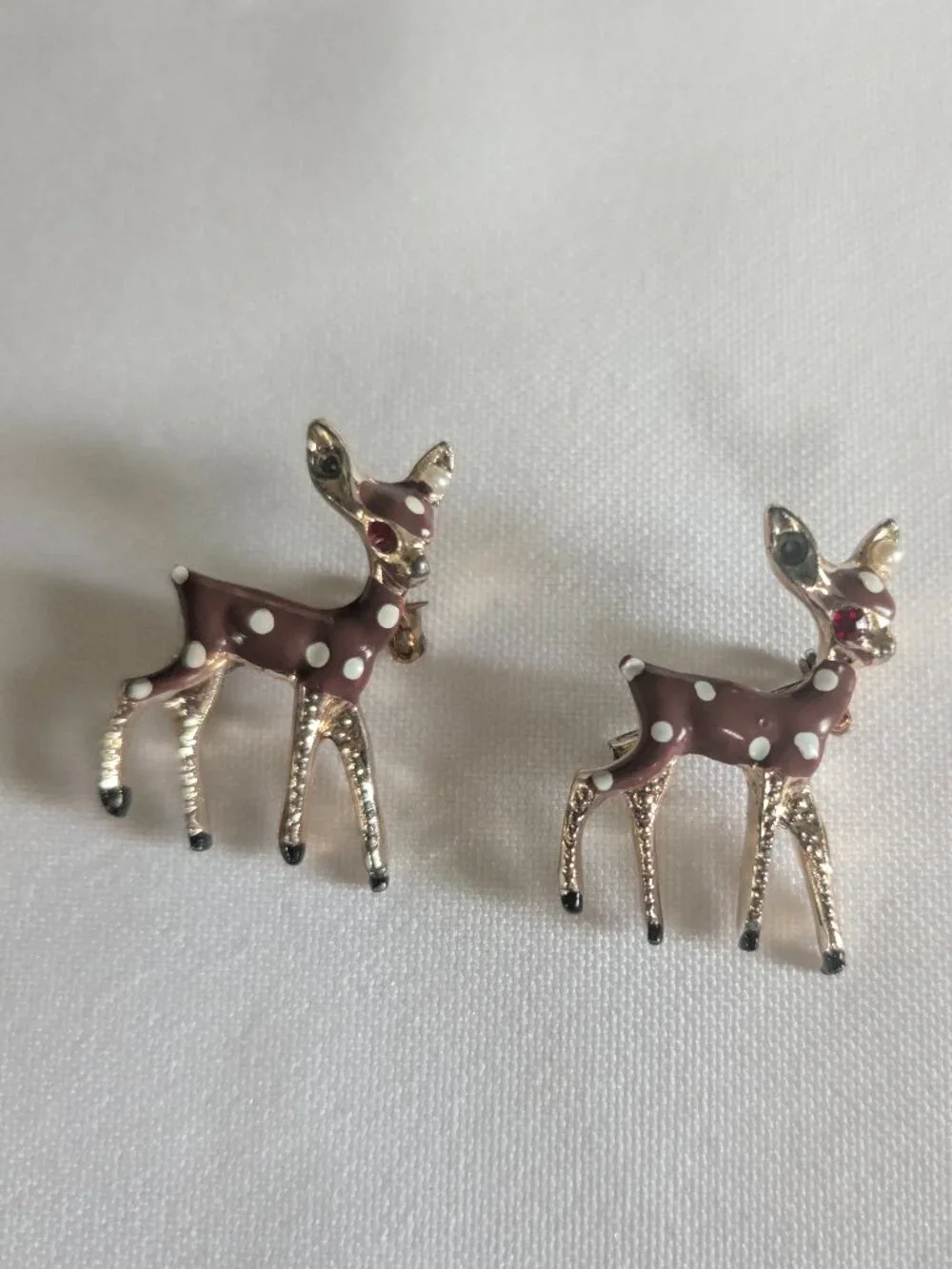 Vintage Late 50s Early 70s Deer Fawn Scatter Pin Brooches Set of Two